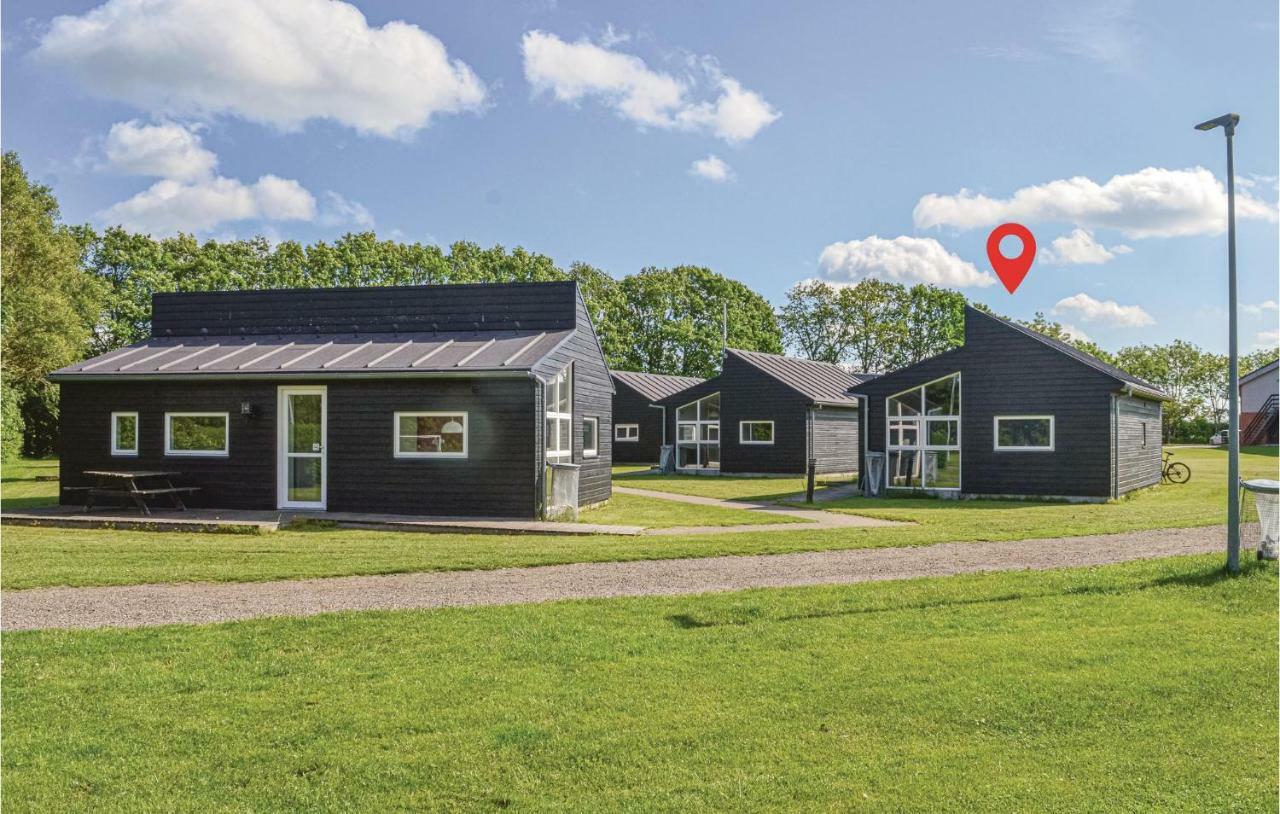 Awesome Home In Spjald With Wifi Exteriör bild